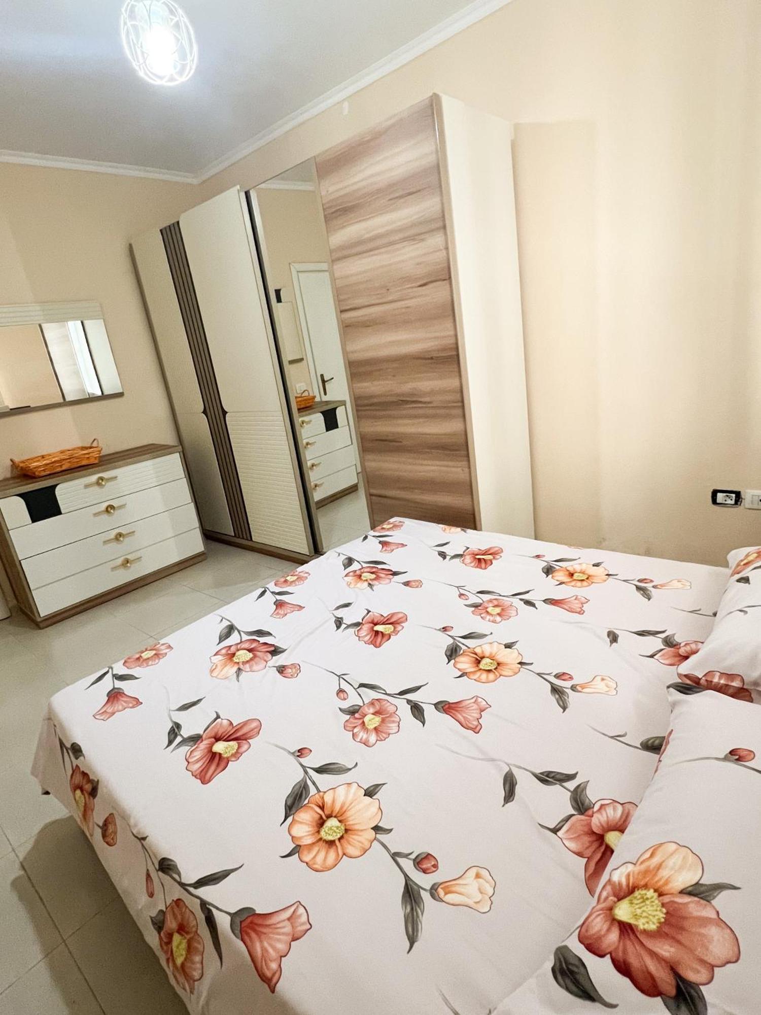 Sea View Apartments Durrës Exterior foto